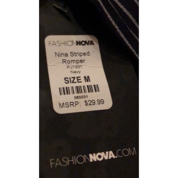 Fashion nova romper - Picture 2 of 5